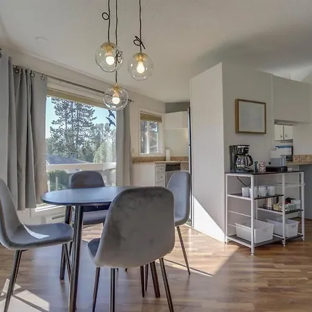 Ski-Mount Hood Charm-Welches,Golf And Ski Resort Condo,W&D, Wifi,Near Woods,Hiking,Fishing Mount Hood Village Exterior photo