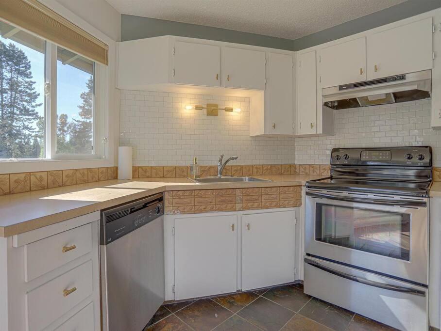 Ski-mount Hood Charm-welches,golf And Condo,w&d, Wifi,near Woods,hiking,fishing Apartment *