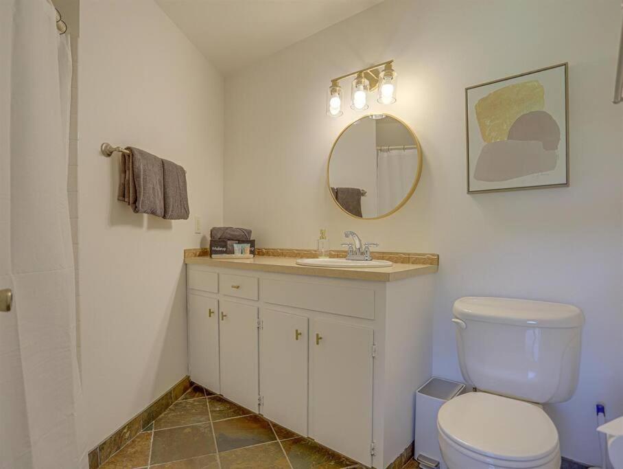Ski-mount Hood Charm-welches,golf And Condo,w&d, Wifi,near Woods,hiking,fishing Apartment